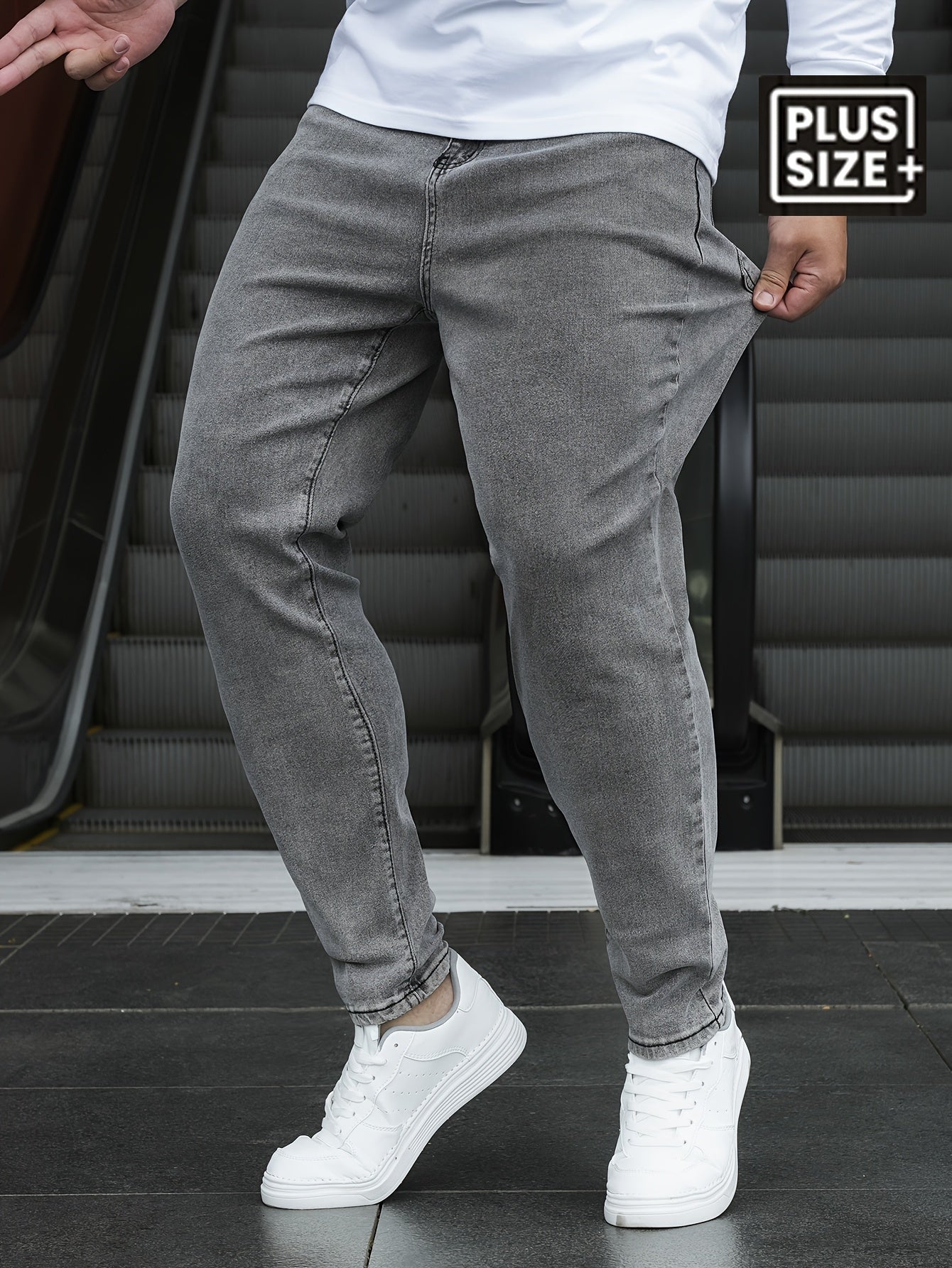 Plus Size Loose Fit Jeans