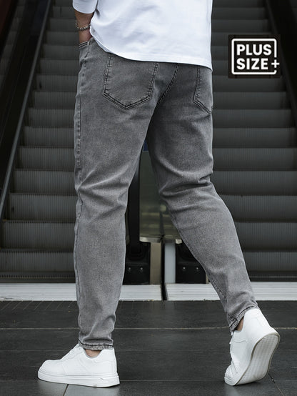 Plus Size Loose Fit Jeans